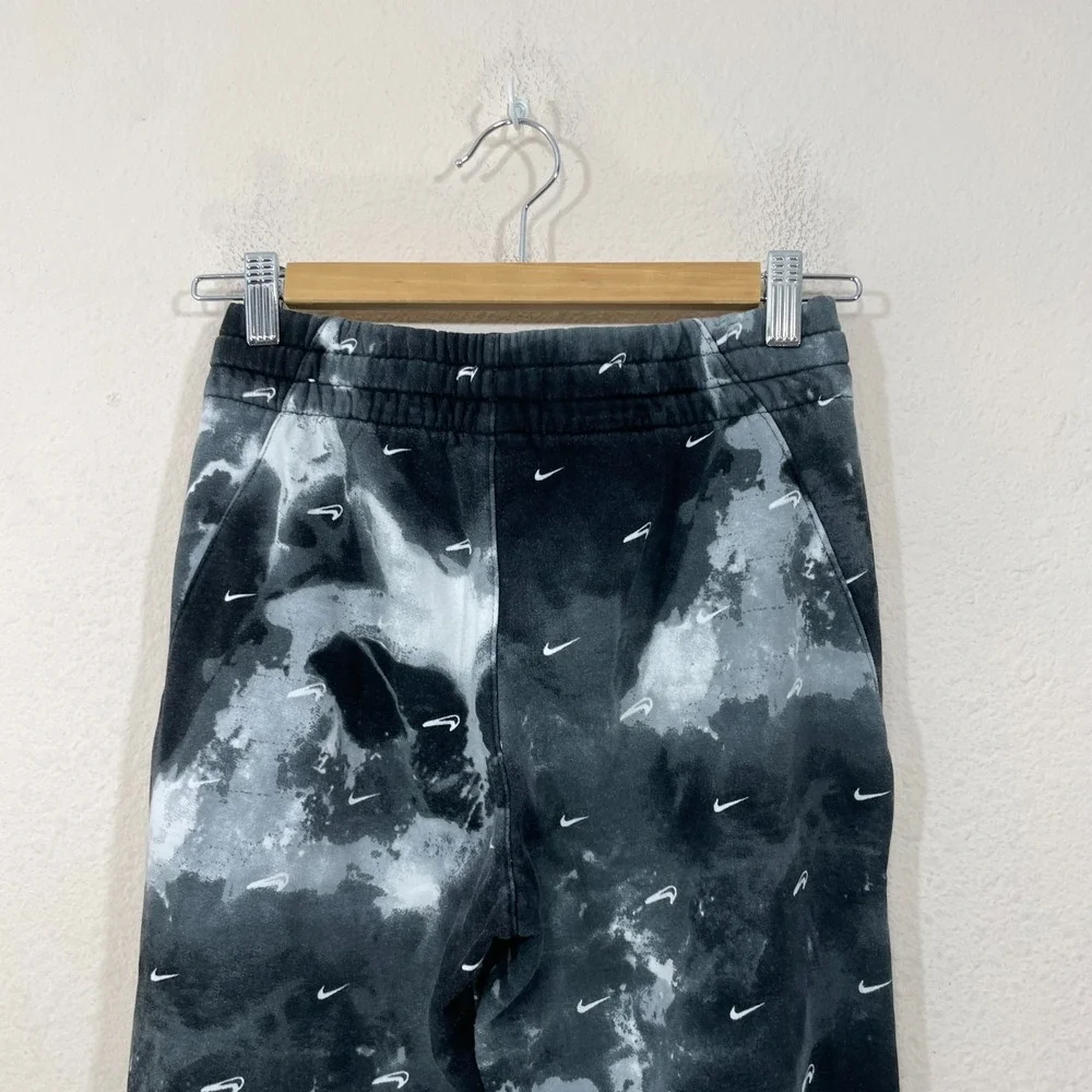 NIKE Boys Sweatpants Size Large All Over Print Gray‎ Space Dye Drawstring Waist